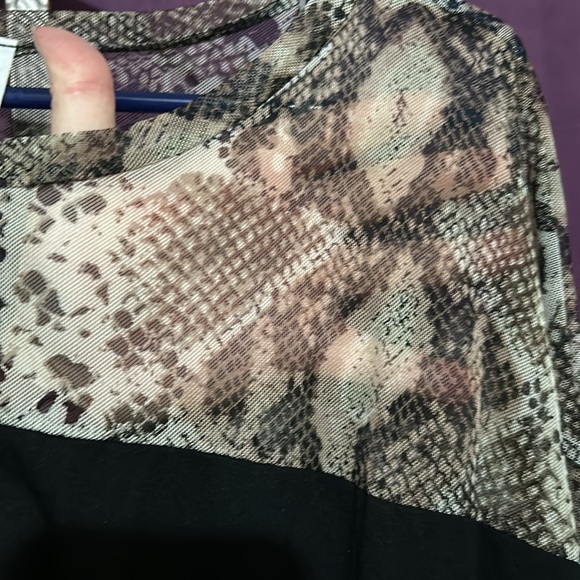 Now N Forever blouse - NWOT - Picture 6 of 6